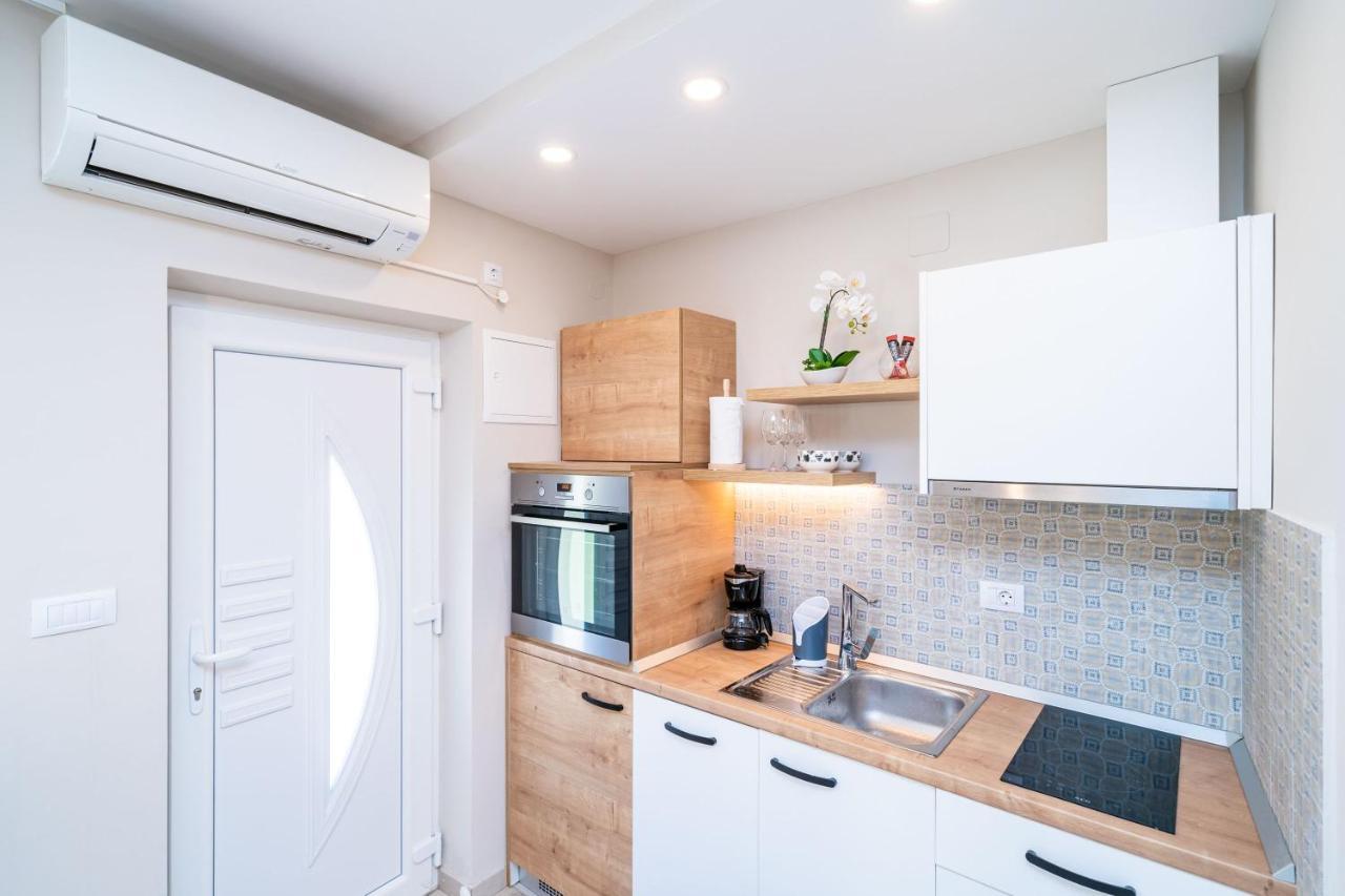 Studio Apartment Lapad Dubrovnik Exterior photo